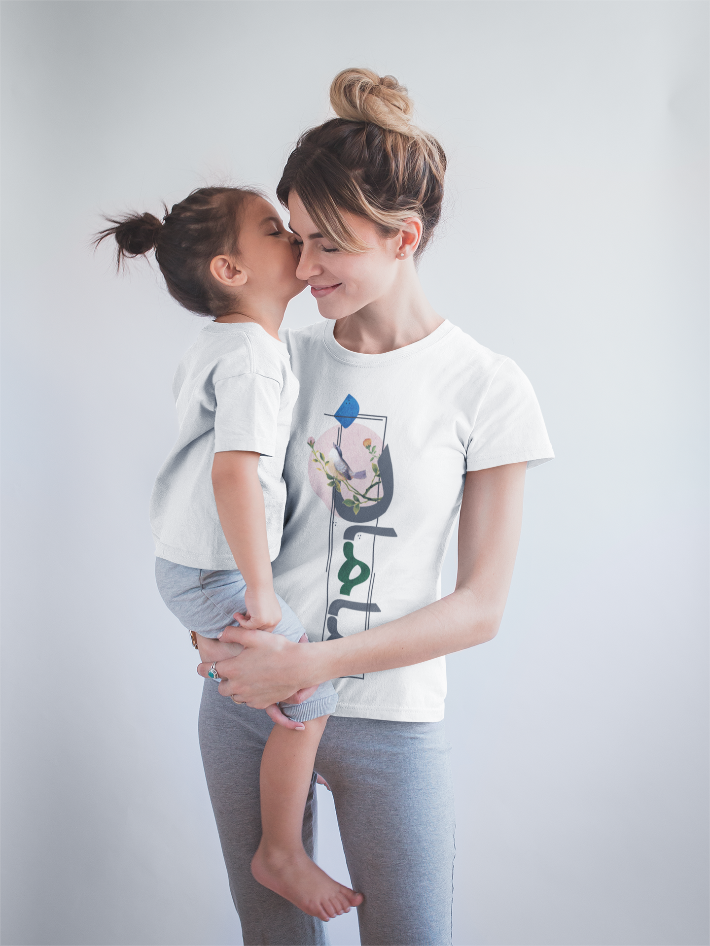 Persian Mother’s Day T-Shirt, Farsi Typography Mom Gift, Iranian Art Shirt, Unique Gift for Mom, Minimalist Persian Design