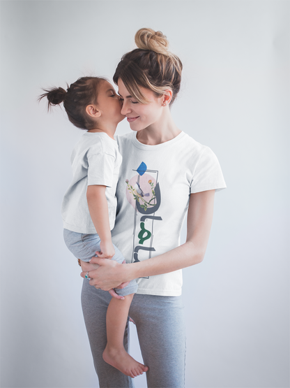 Persian Mother’s Day T-Shirt, Farsi Typography Mom Gift, Iranian Art Shirt, Unique Gift for Mom, Minimalist Persian Design