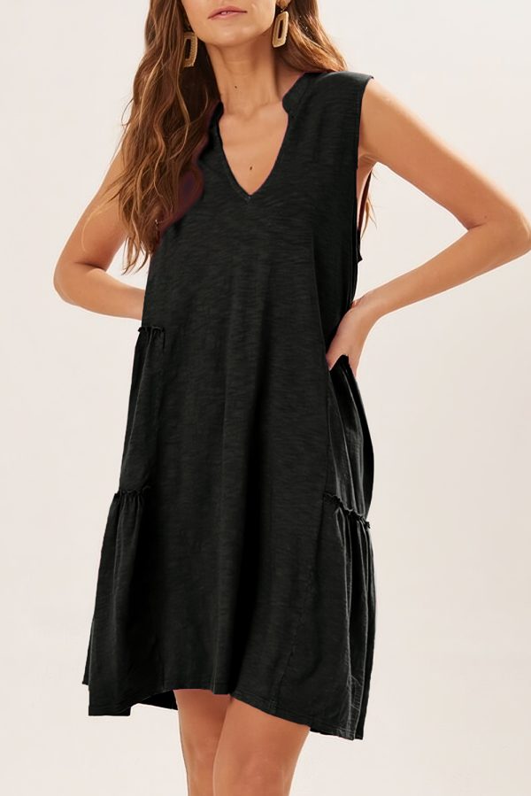 Black Split V Neck Tiered Flowy Sleeveless Dress - Image 4