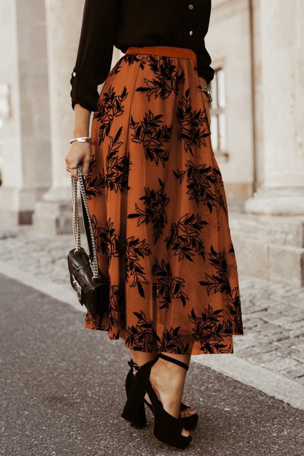 Peach Blossom Floral Leaves Embroidered High Waist Maxi Skirt - Image 15