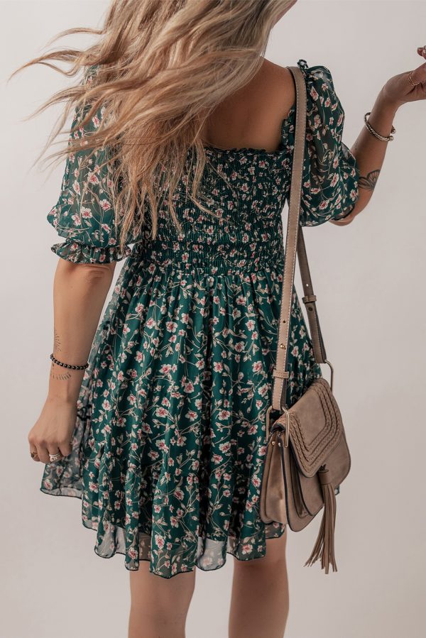 Green Smocked Square Neck Puff Short Sleeve Floral Dress - Image 2