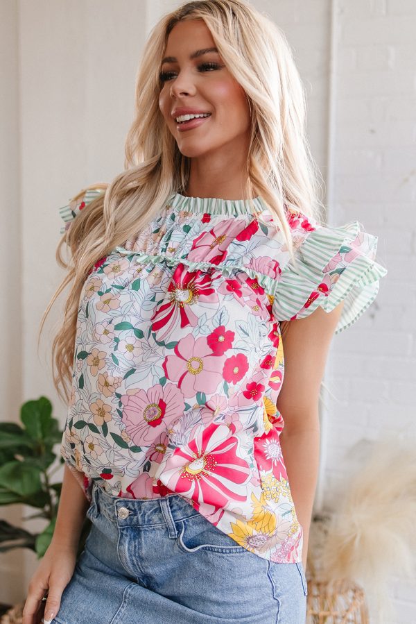 Pink Floral Print Contrast Ruffle Trim Short Sleeve Blouse - Image 3
