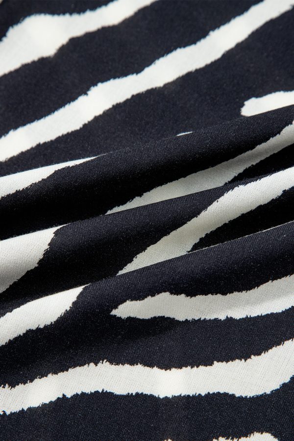 Black Zebra Striped Summer Wide Leg Pants - Image 10